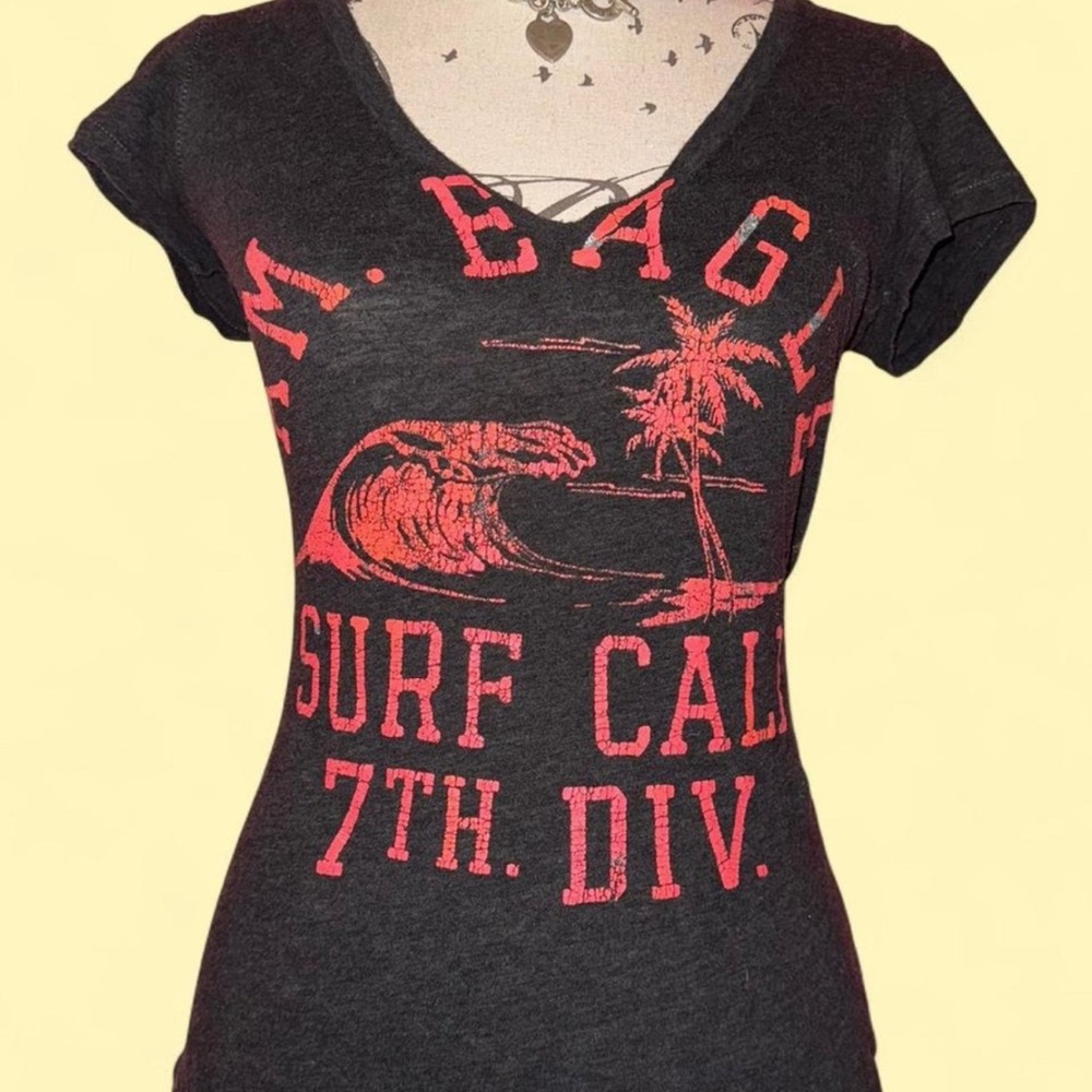 American Eagle Outfitters Black Tee with Red Stitching